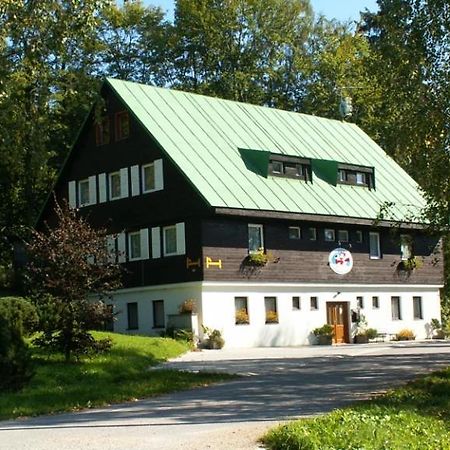 Turisticka Chata Jiskra Harrachov Buitenkant foto