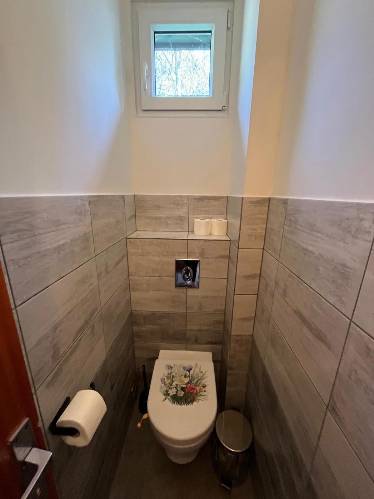 Turisticka Chata Jiskra Harrachov Buitenkant foto